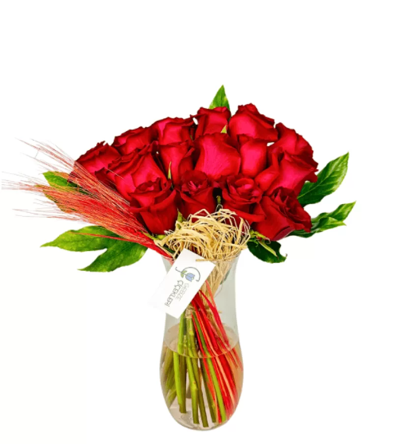 Love Serie's Vazoda 15 Kırmızı Gül